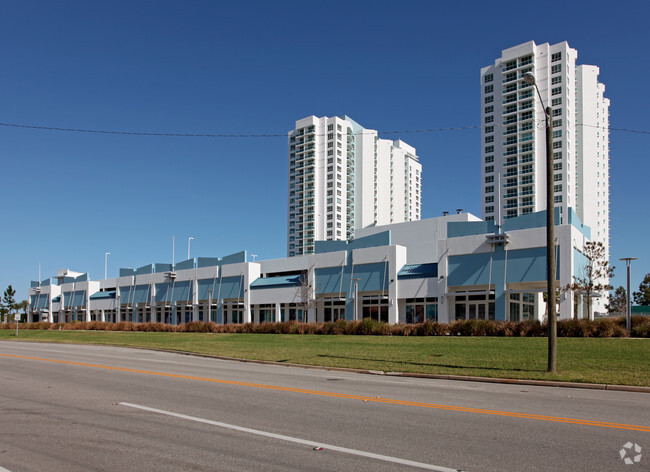 Building Photo - Marina Grande on the Halifax