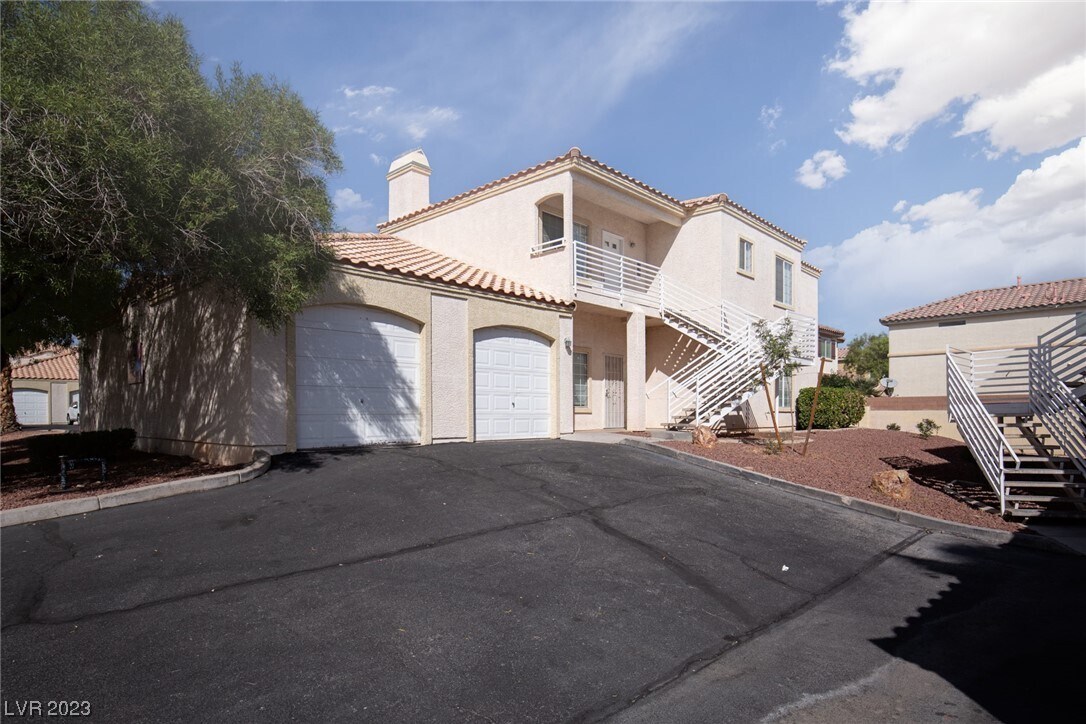 1900 N Torrey Pines Dr Unit 210, Las Vegas, NV 89108 Condo for Rent