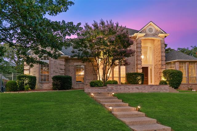 Foto del edificio - 707 Timber Lake Cir