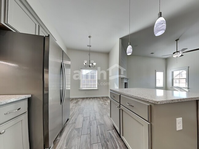 Building Photo - 2653 Molly Ln