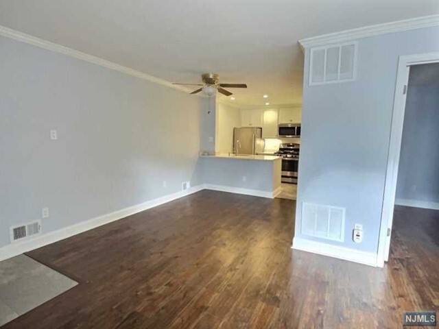 Building Photo - 803 Sassafras Ct