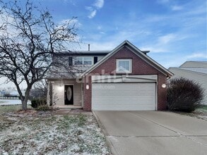 Building Photo - 6707 Wimbledon Dr