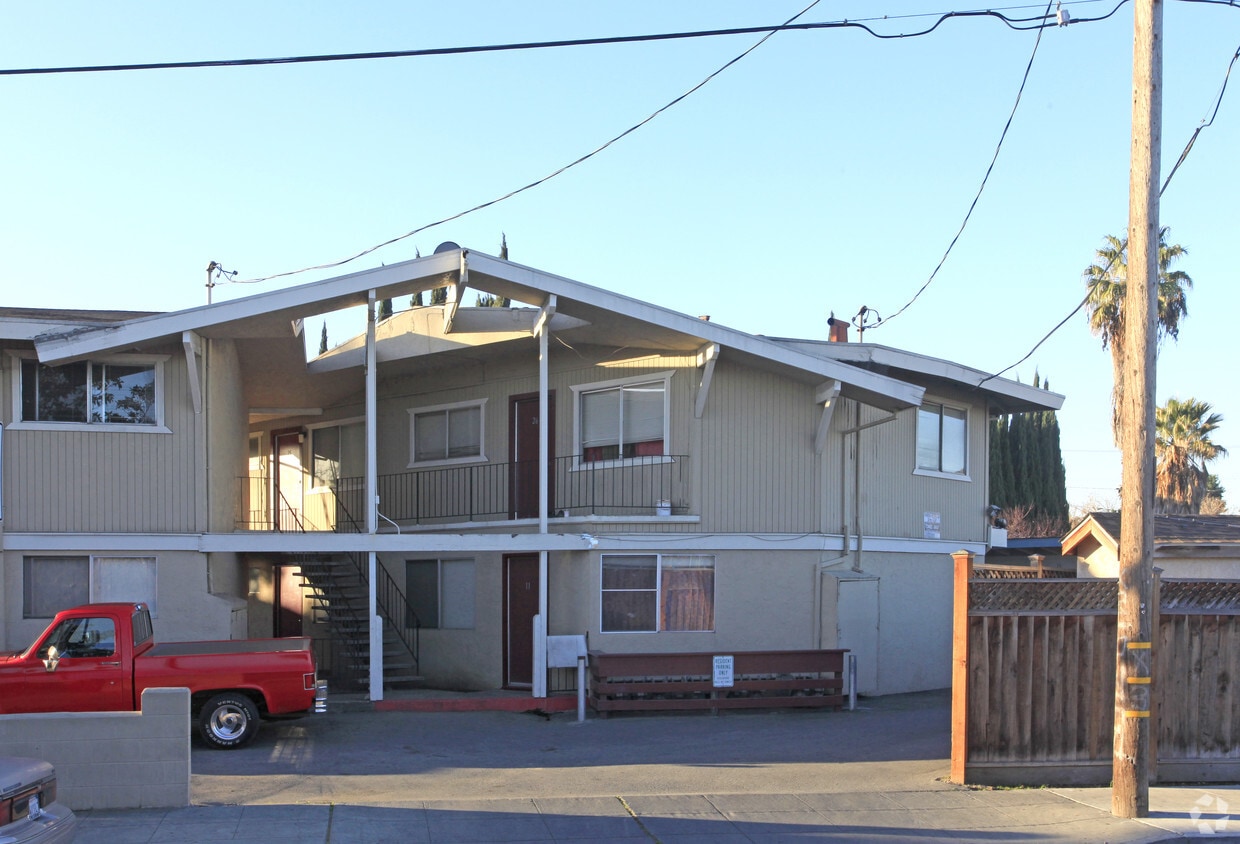 Building Photo - East View