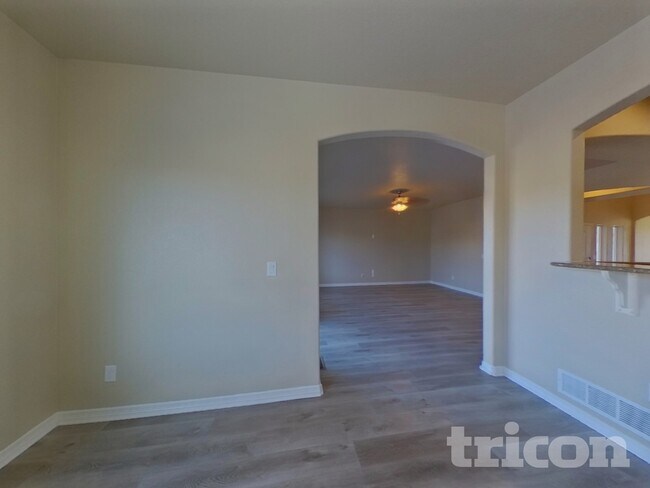 Foto del edificio - 12760 Mount Oxford Pl