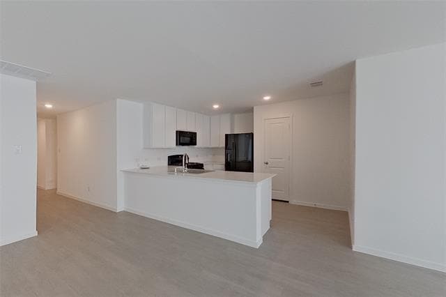 Building Photo - 827 Ponderosa Ln