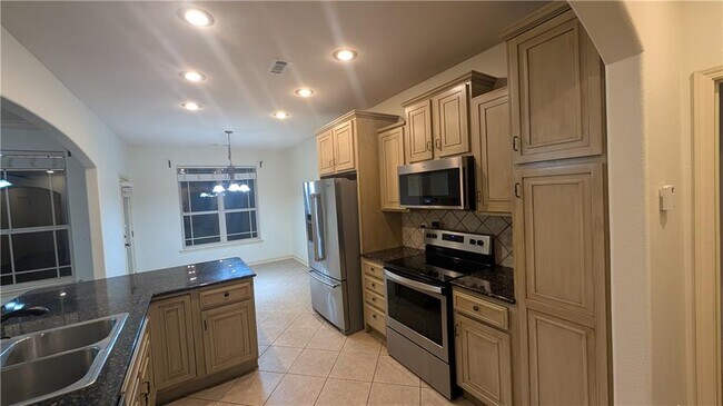 Foto del edificio - 3232 W Drakestone St