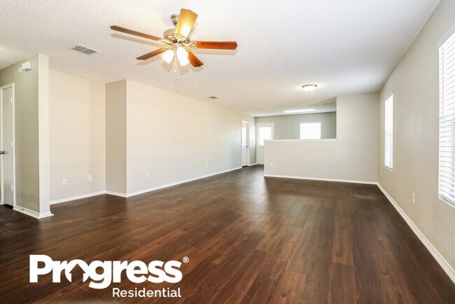 Building Photo - 1815 Northridge Dr