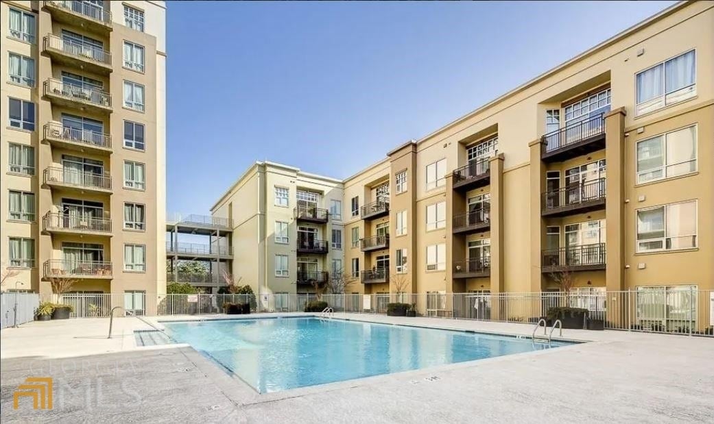 Primary Photo - 711 Cosmopolitan Dr NE