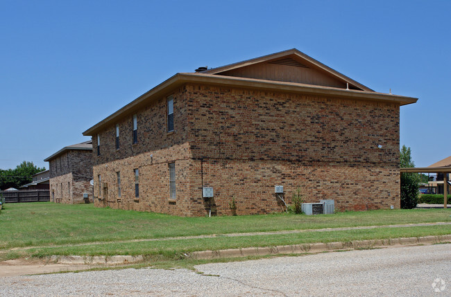 Building Photo - 7408 Waco Ave