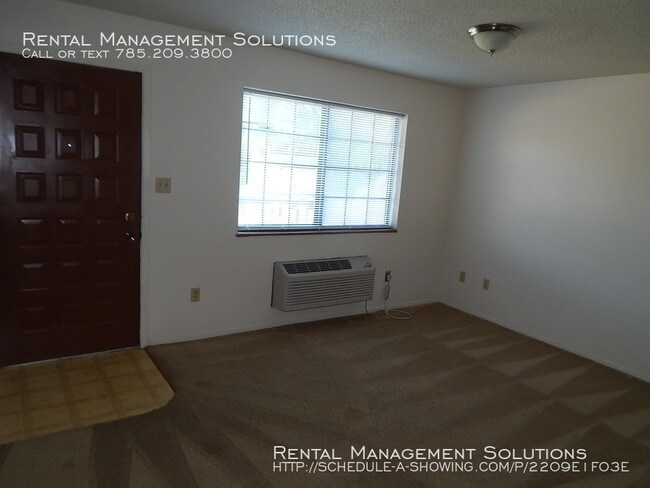 Building Photo - Aspen Apartments - Studio