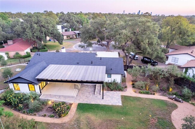 Foto del edificio - 4504 Greenbriar Ct