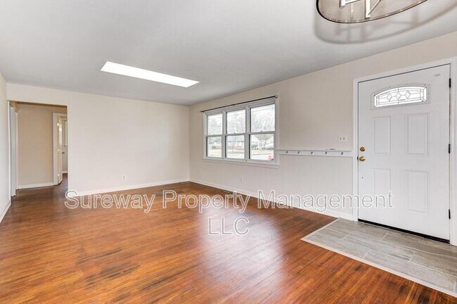 Foto del edificio - 55 Nassau Rd