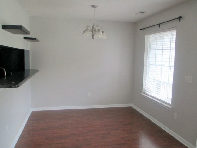 Building Photo - 4745 Corena Dr