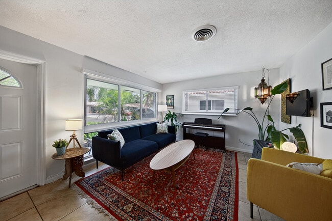 Foto del edificio - 441 SE 1st Ave