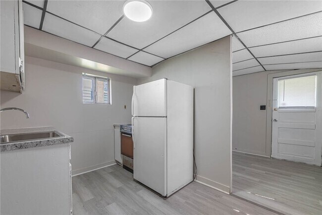 Foto del edificio - 539 S Monroe St