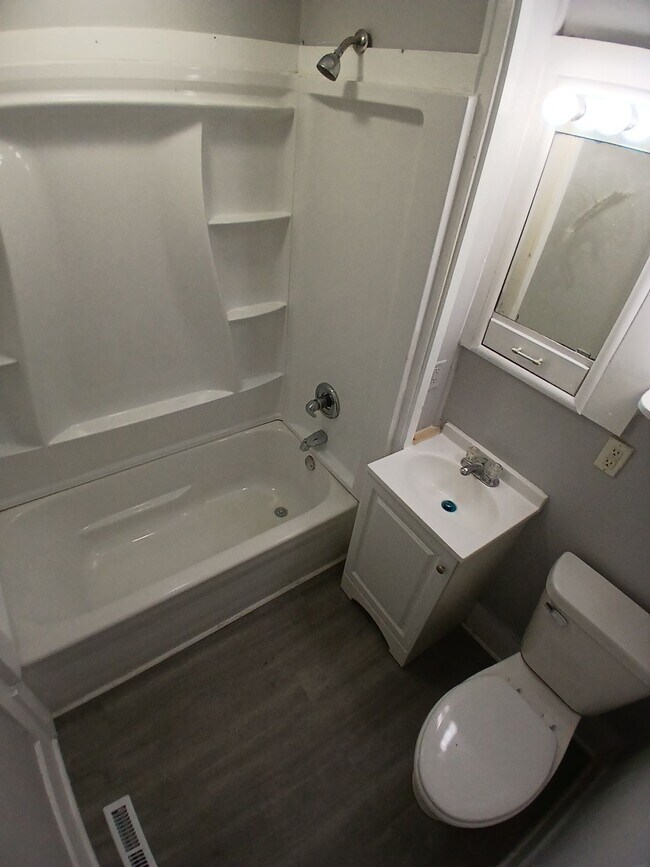 Foto del edificio - 2011 School St