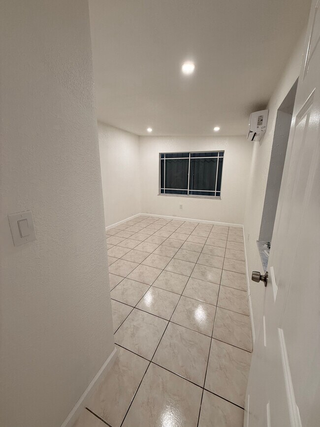 Foto del edificio - 10424 SW 7th St