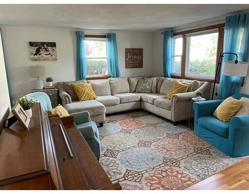 Primary Photo - 1-3 Desmond Ave