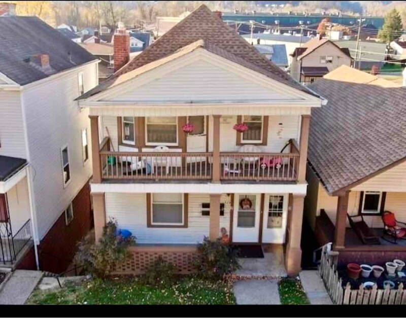 Primary Photo - 529 Warwood Ave