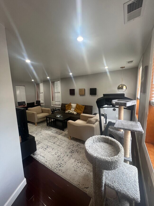 Living Room - 1952 N Wilmot Ave