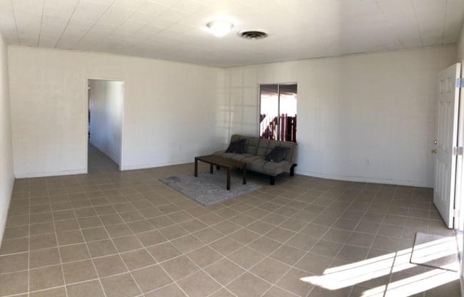 Foto del edificio - 578 Fern Ave