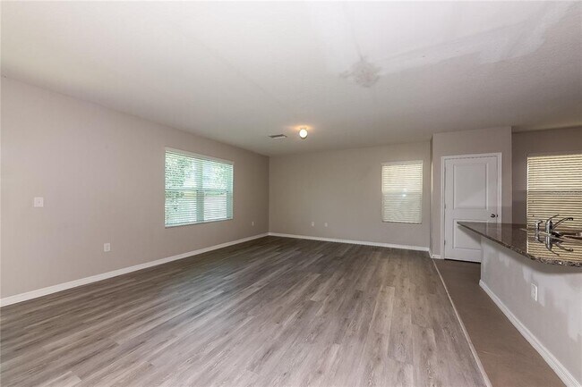 Foto del edificio - 5012 San Palermo Dr