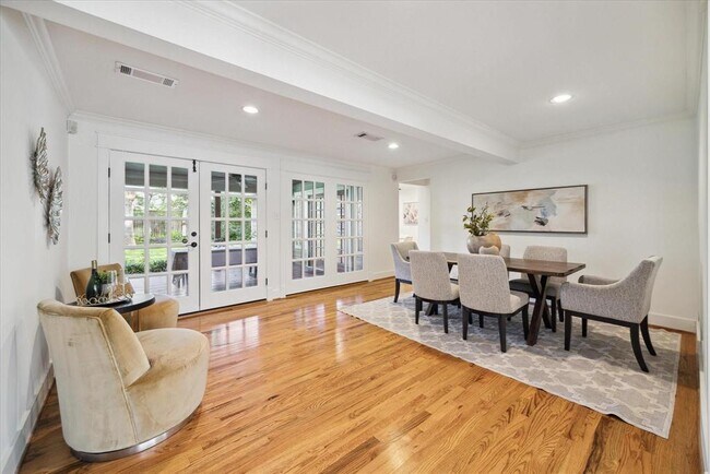 Foto del edificio - 4609 Pine St
