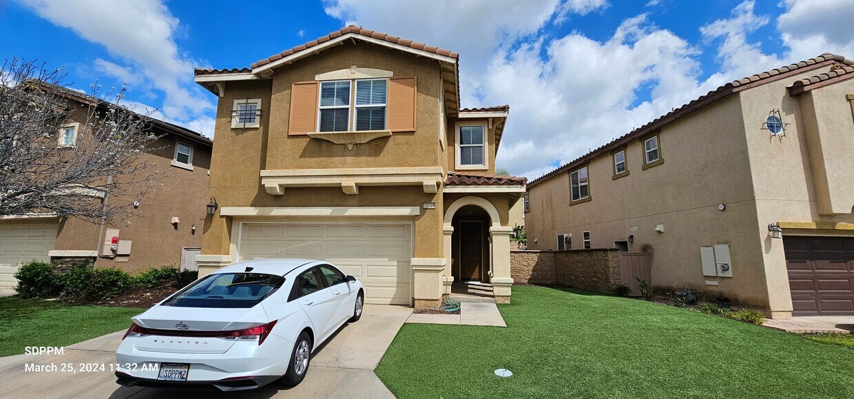Primary Photo - SANTEE - RIVERWALK - Nice 3 Bedroom / 2.5 ...