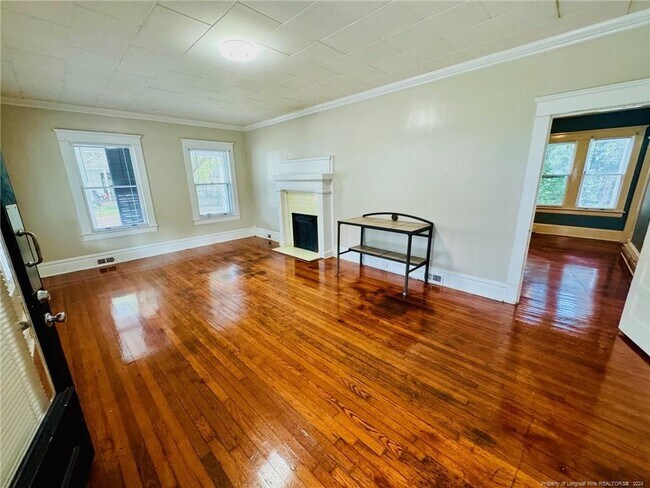 Foto del edificio - 806 Caldwell St