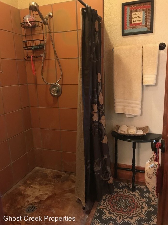 Foto del edificio - 2 br, 2 bath House - 1511 Pecan St