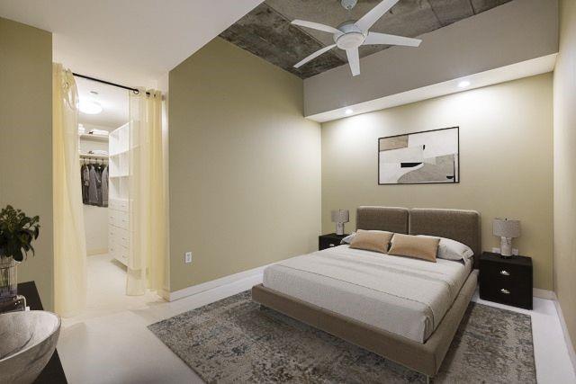 Building Photo - 335 W Ponce de Leon Ave