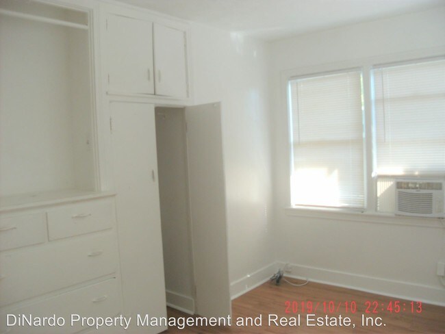 Foto del edificio - 232 Fairview Ave
