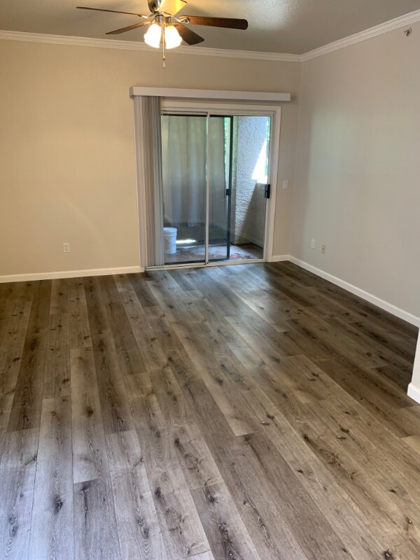 10001 Woodcreek Oaks Blvd Unit 123, Roseville, CA 95747 Condo for