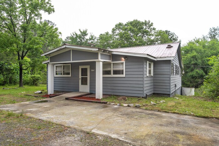 Primary Photo - 2550 Farmer Rd NW
