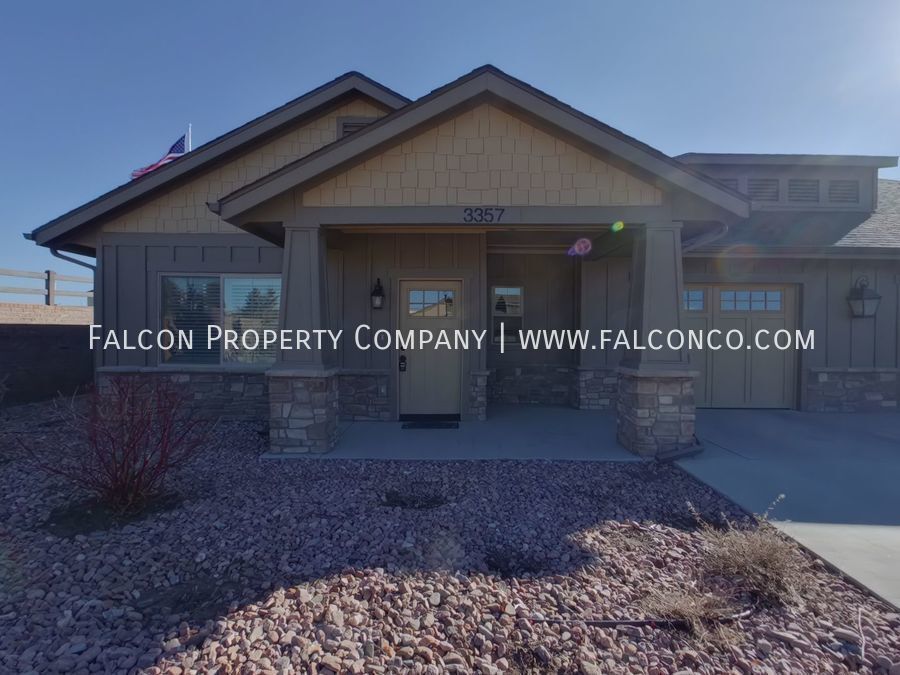 Stunning Townhome in Stetson Hills! Avai... Apartment for Rent in