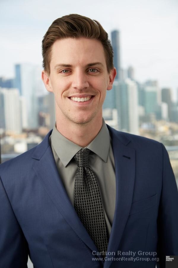 Foto del edificio - 8 W Maple St