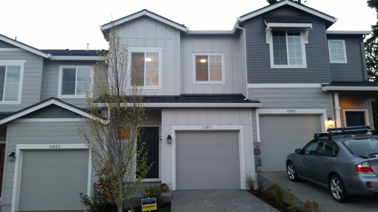 Primary Photo - 12817 SE 155th Ave