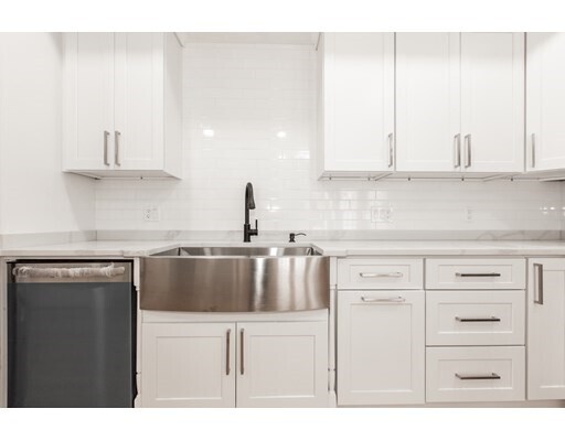 Foto del edificio - 1403-1405 Dorchester Ave