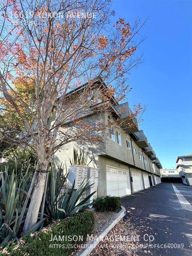 Foto del edificio - 16619 Yukon Ave