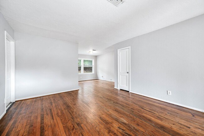 Foto del edificio - 3723 Odin Ct