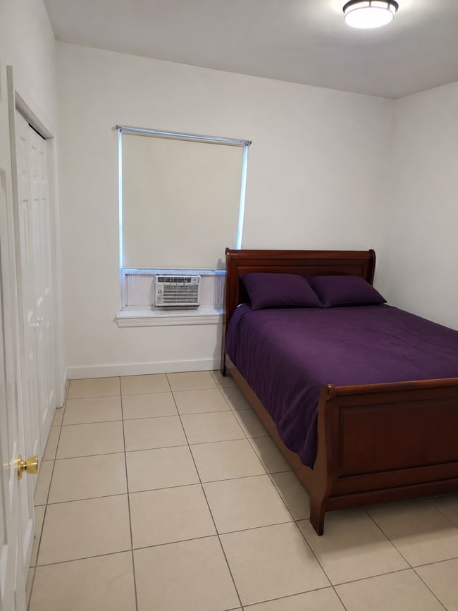 Foto del edificio - 835 NW 3rd St