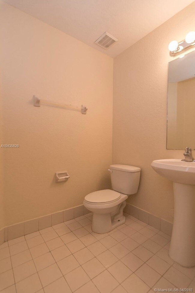 Foto del edificio - 16620 SW 47th Terrace