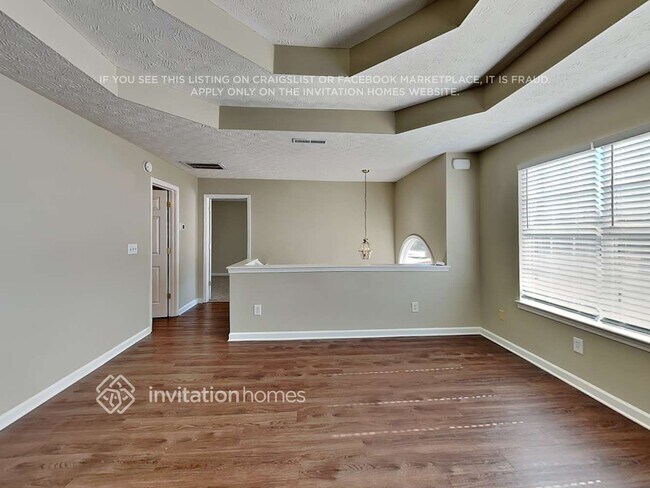 Foto del edificio - 2327 Smallwood Rd