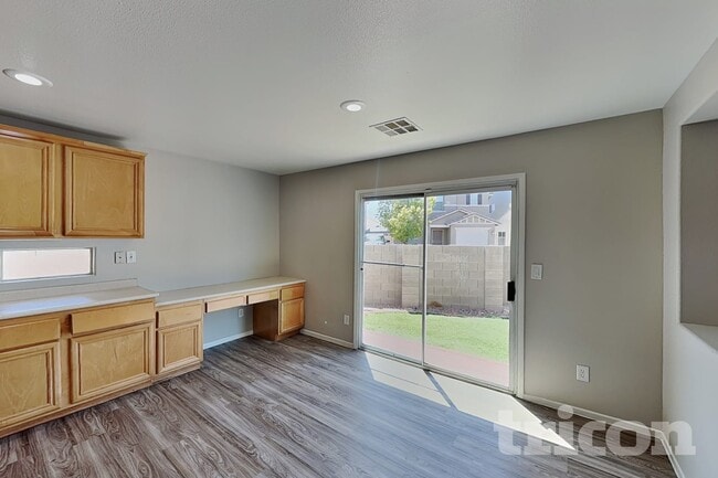 Building Photo - 5969 Red Raspberry Ct