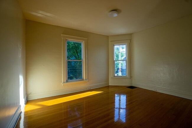 Photo - 120 Dell St Apartment