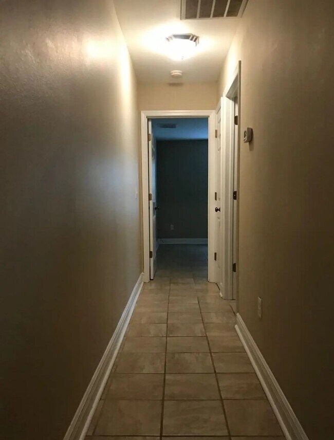 Foto del edificio - 2228 Cedarbrook Ct