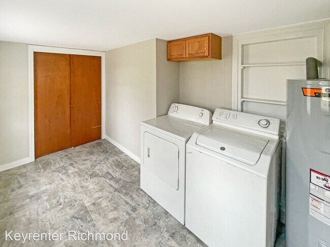Building Photo - 2 br, 1 bath House - 6703 E Davista