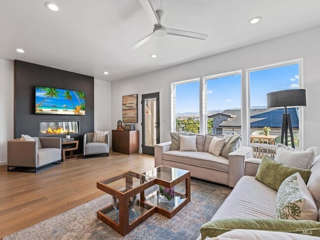 Foto del edificio - 1251 E Echelon Rdg Ln