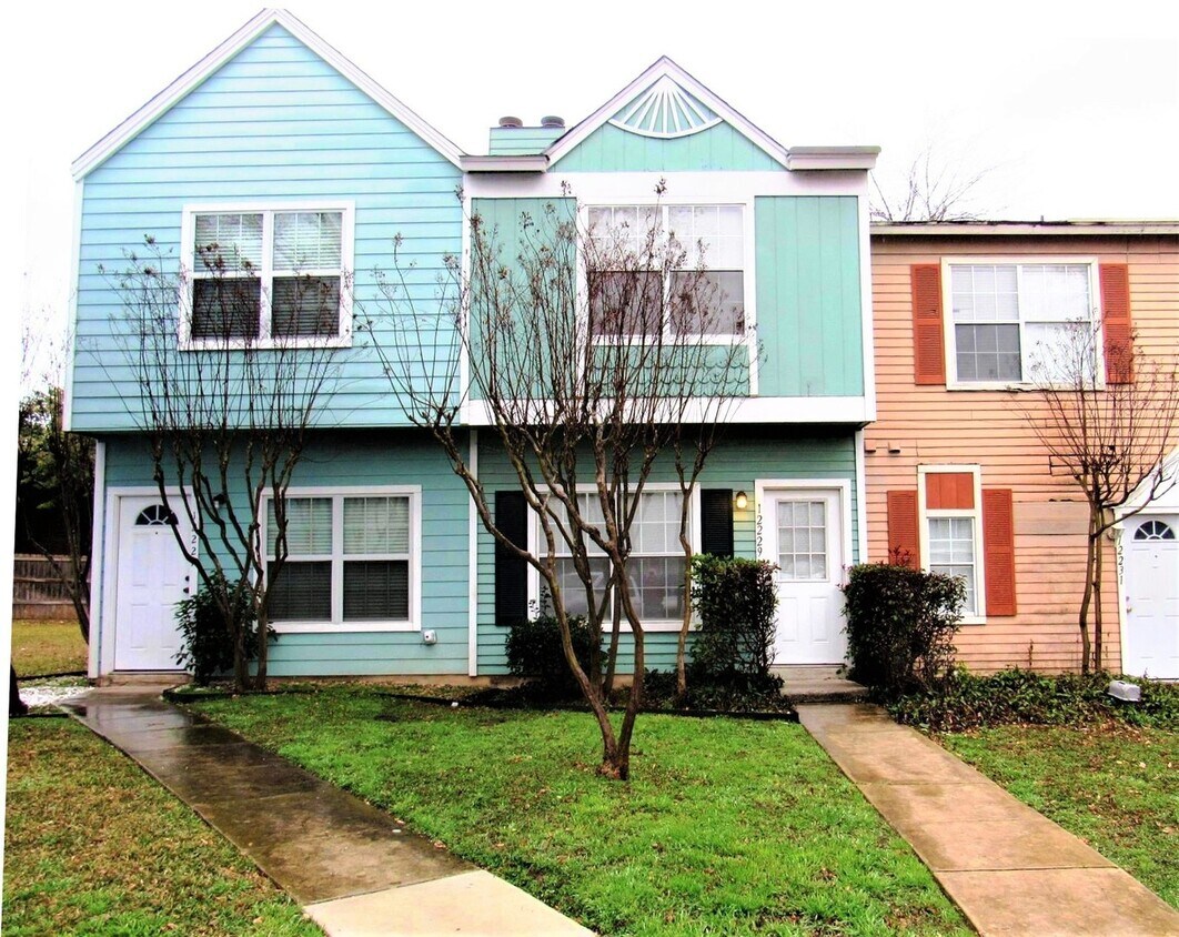 12229 Magnolia Blossom St, San Antonio, TX 78247 House Rental in San