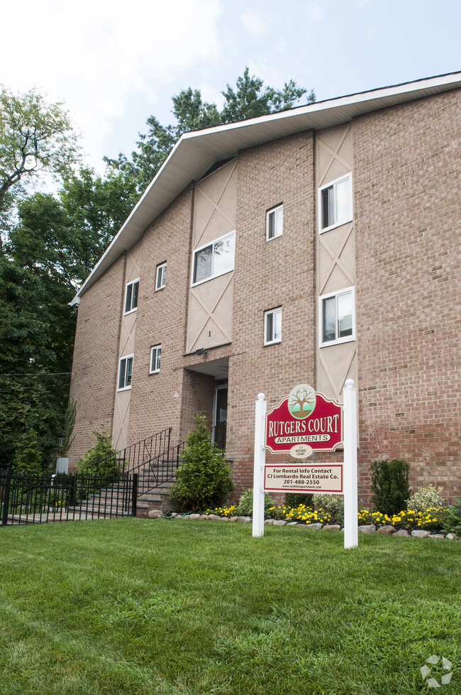 Building Photo - Rutgers Court Apartments